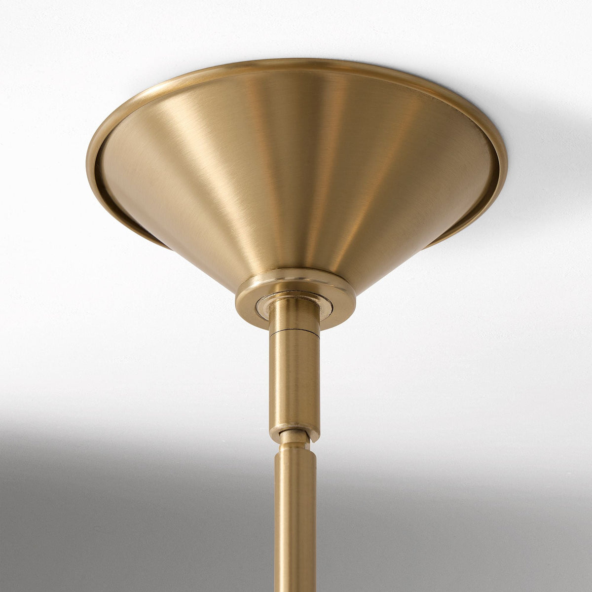 
Fibura Pleated Shade Chandelier for Traditional Dining Rooms